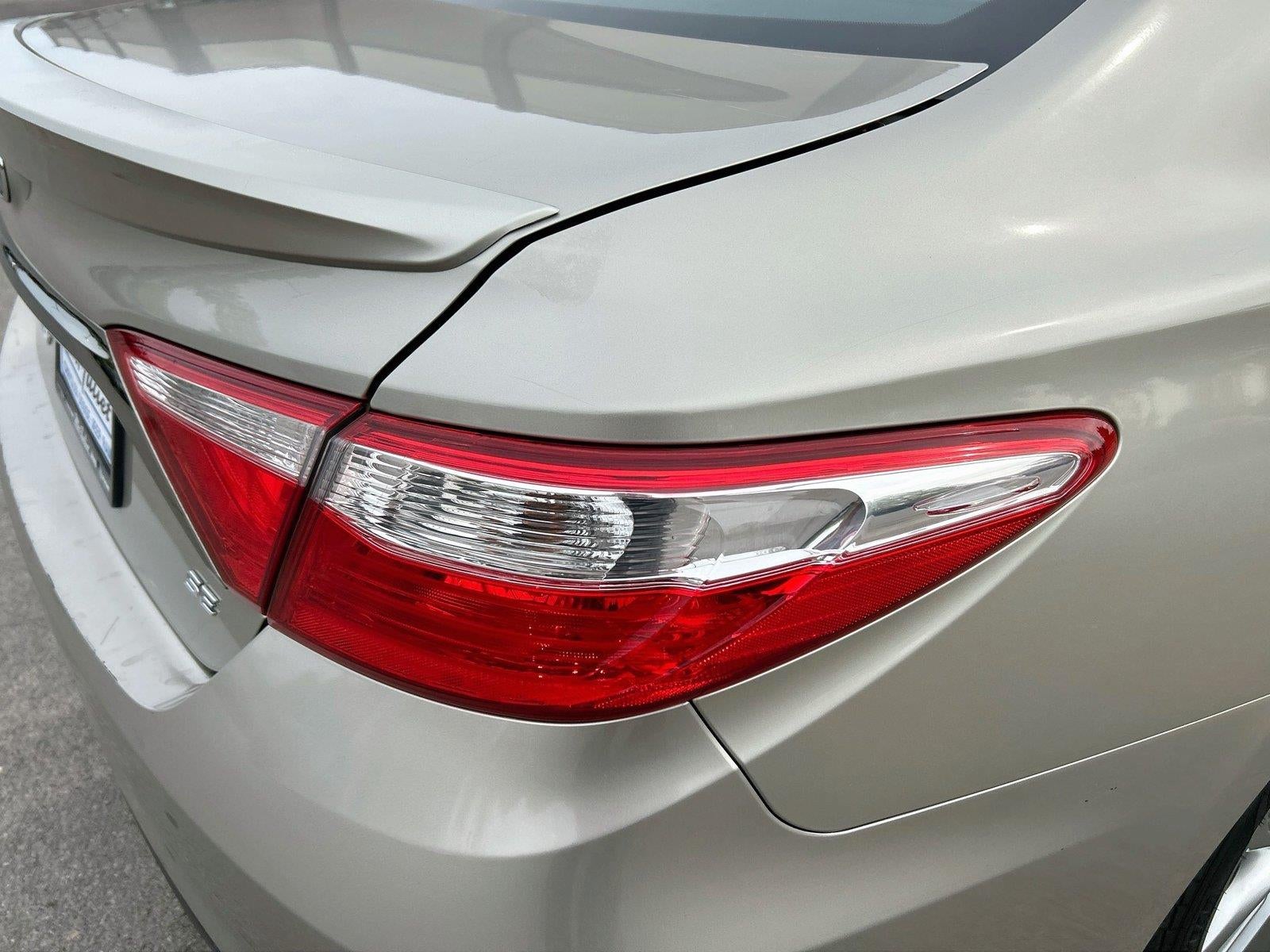 2015 Toyota Camry SE