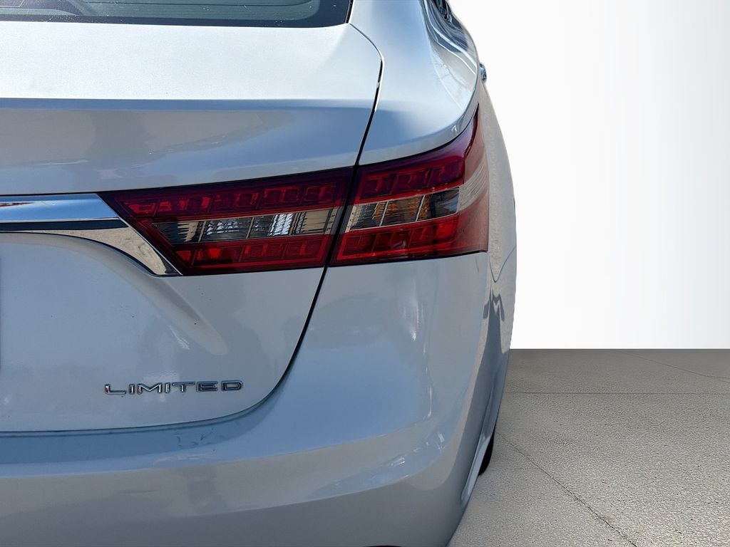 2016 Toyota Avalon Limited