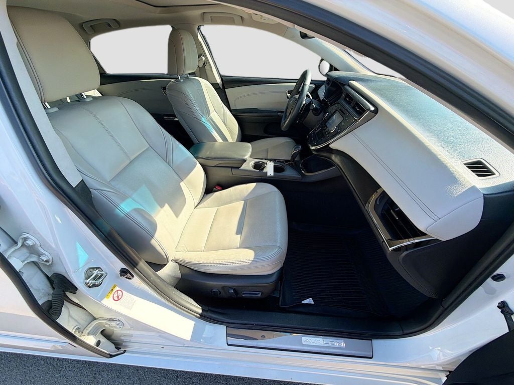 2016 Toyota Avalon Limited