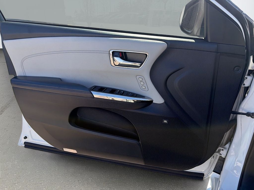 2016 Toyota Avalon Limited