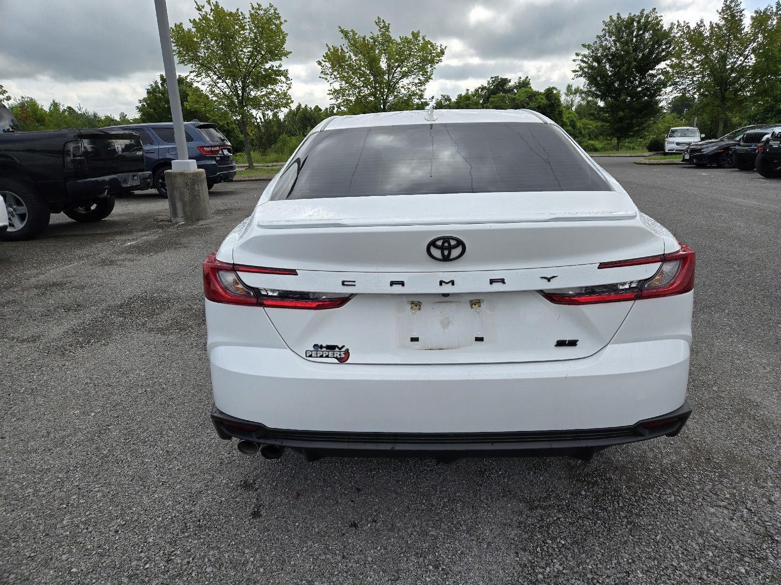 2025 Toyota Camry SE