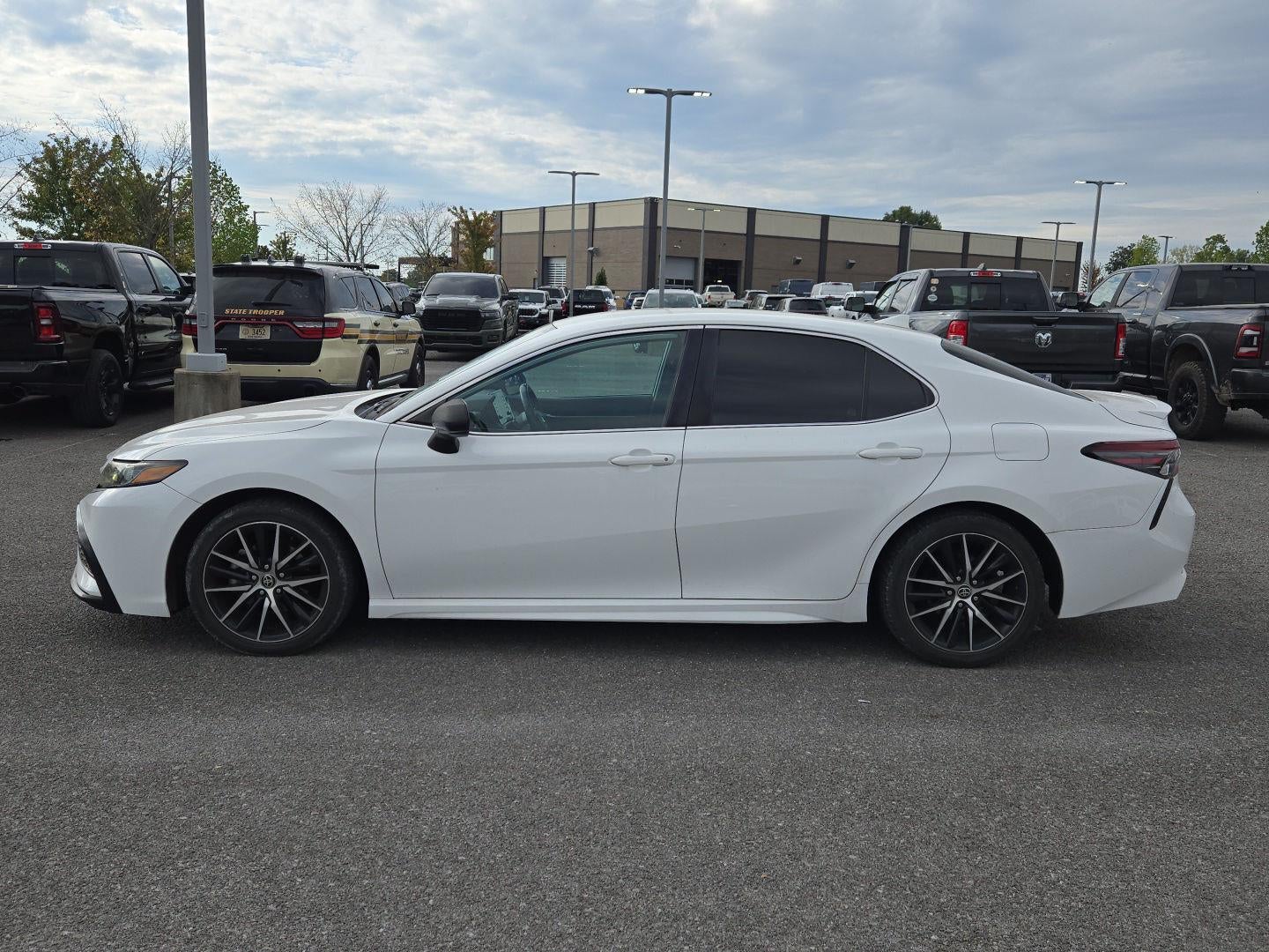 2021 Toyota Camry SE