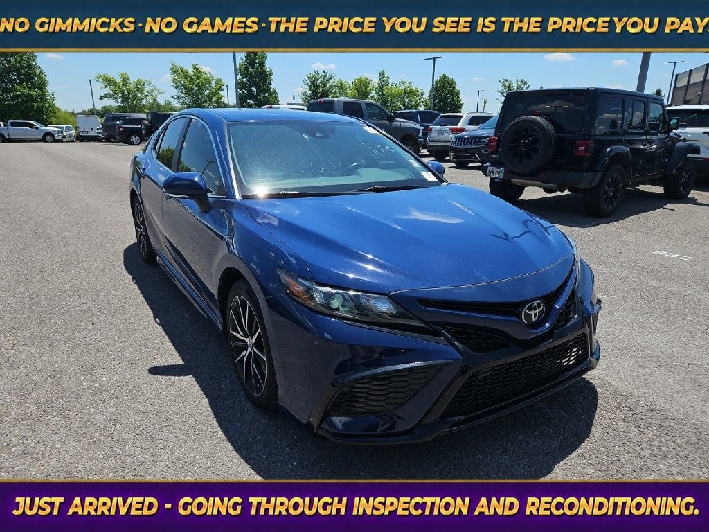 2023 Toyota Camry SE