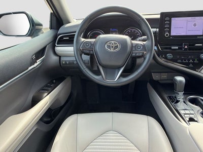 2024 Toyota Camry Hybrid SE