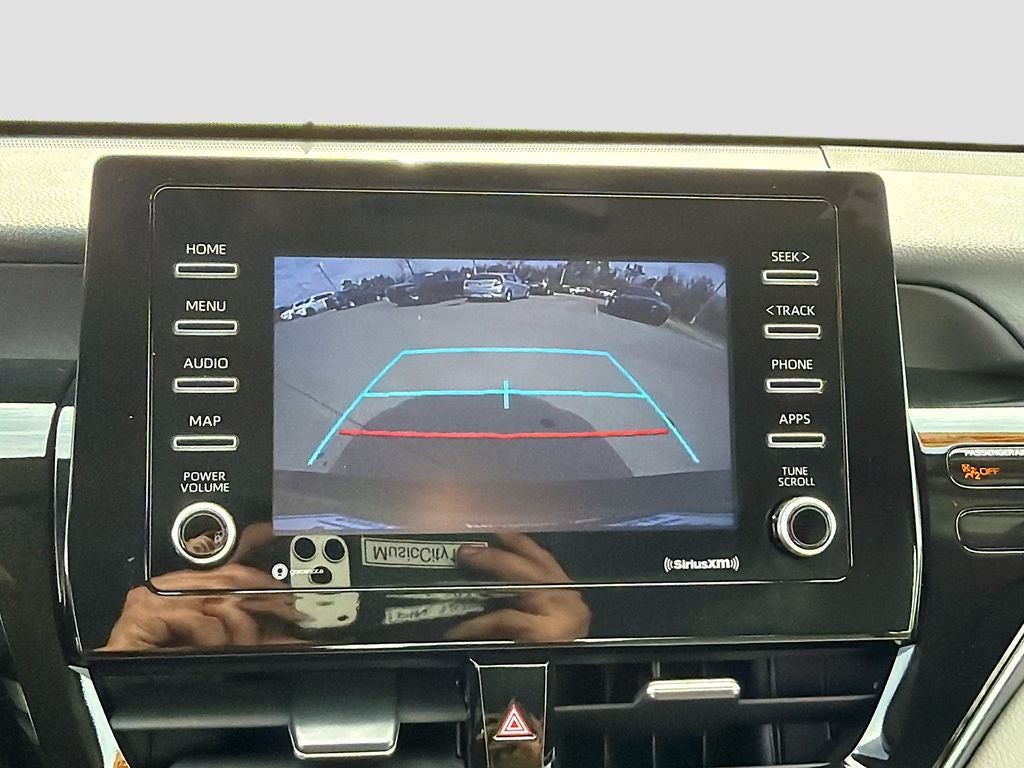 2024 Toyota Camry Hybrid SE