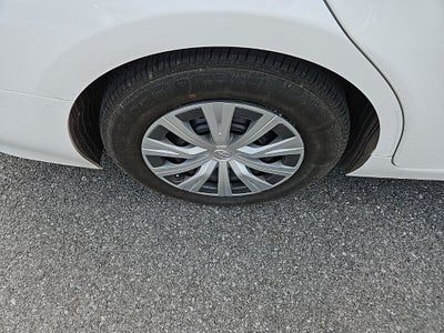 2023 Toyota Camry LE Hybrid