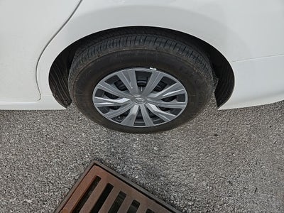 2023 Toyota Camry LE Hybrid