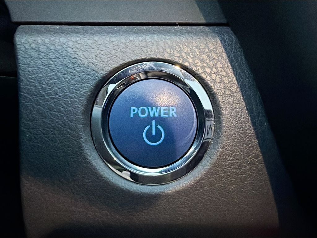 2023 Toyota Camry LE Hybrid