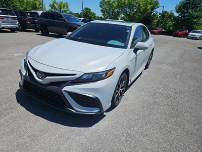 2022 Toyota Camry SE