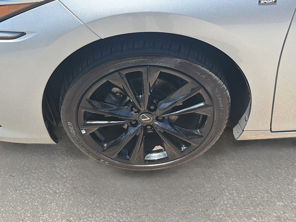 2023 Lexus ES 350 F SPORT Handling