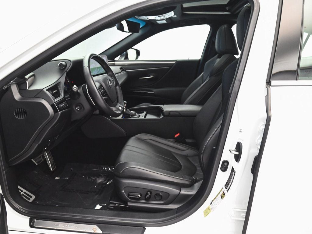 2024 Lexus ES 350 F SPORT Handling