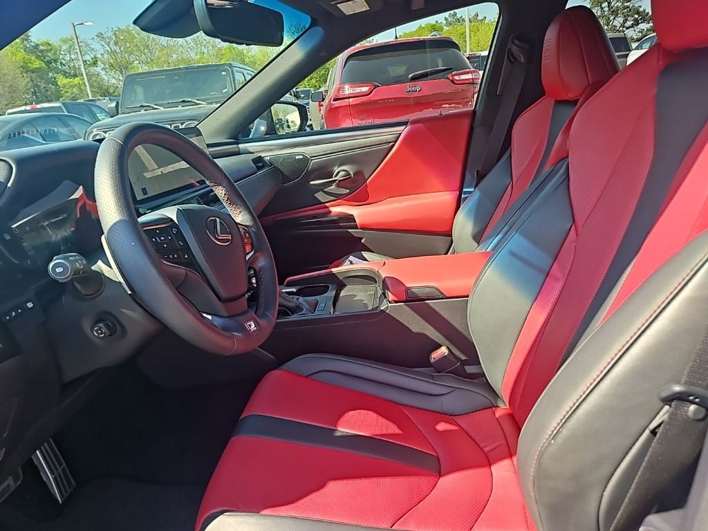 2024 Lexus ES 350 F SPORT Handling