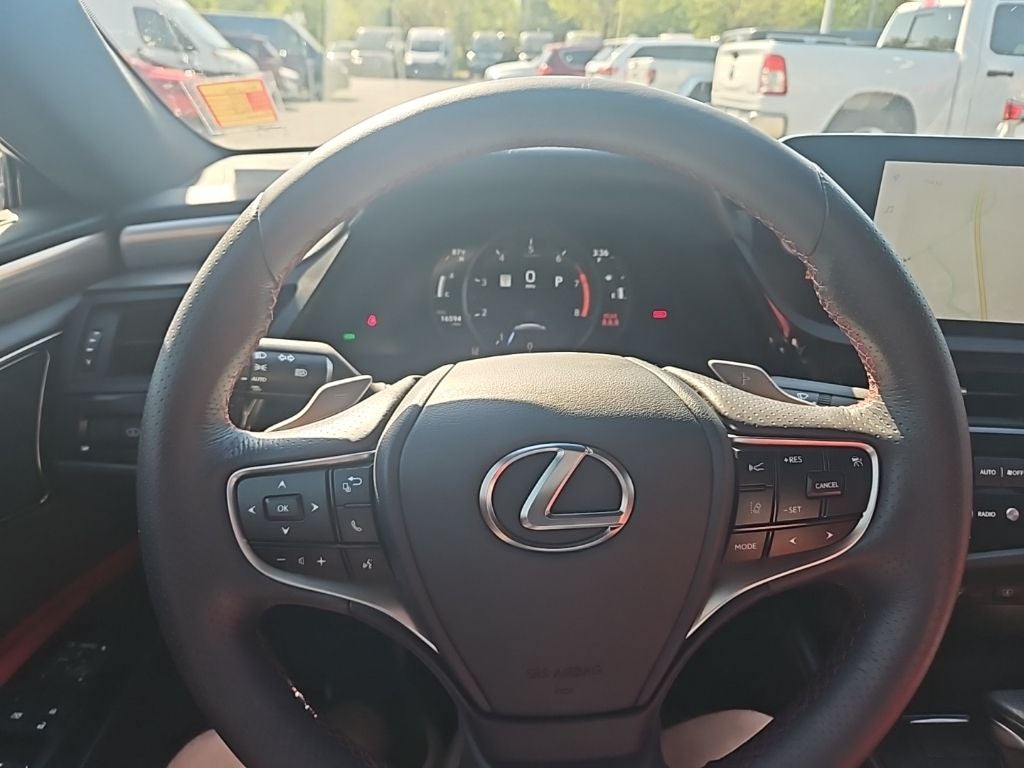 2024 Lexus ES 350 F SPORT Handling
