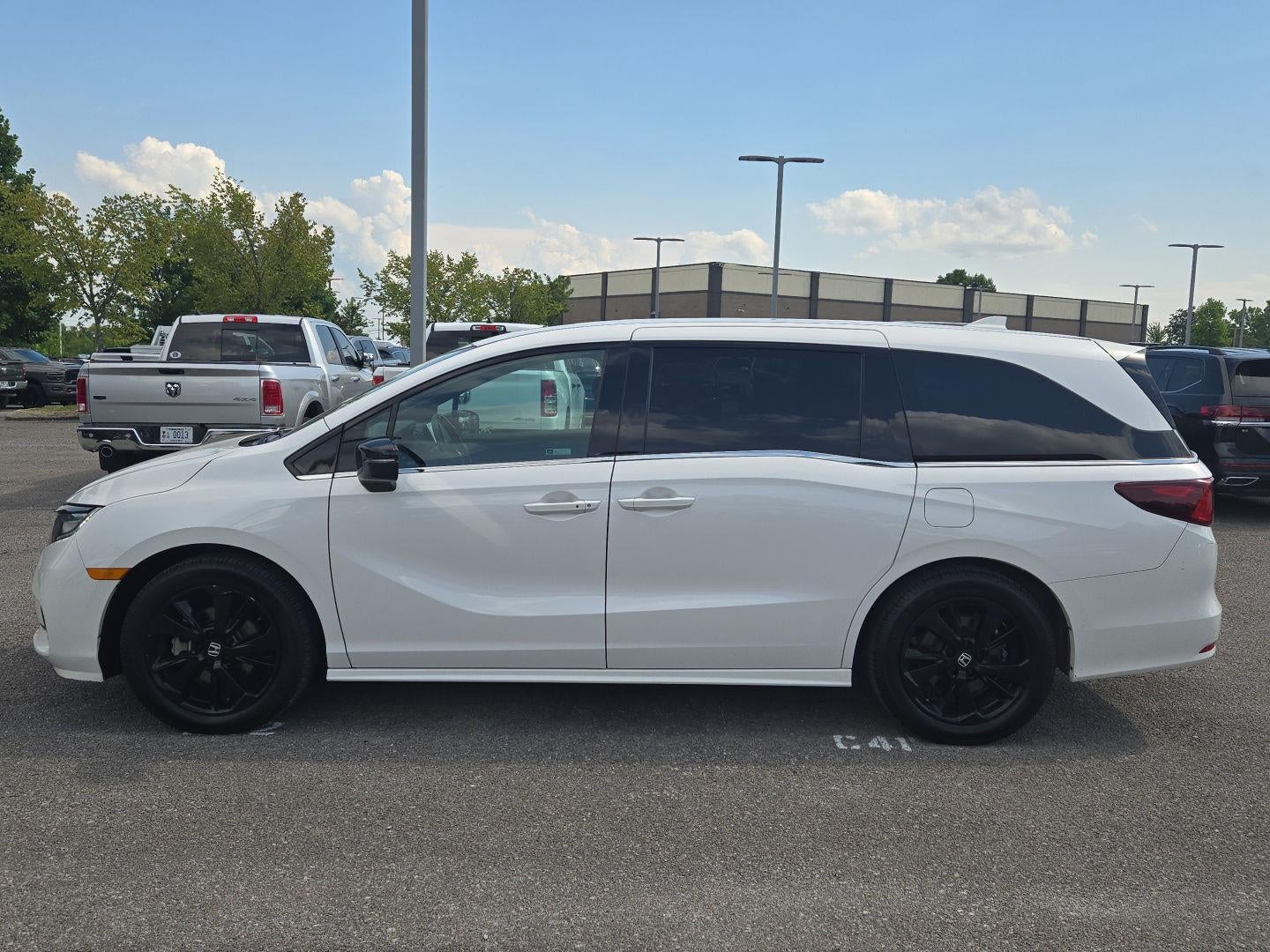 2023 Honda Odyssey Sport