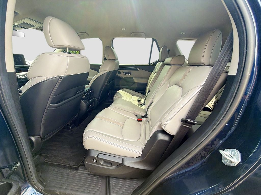 2023 Honda Pilot AWD EX-L 8 Passenger