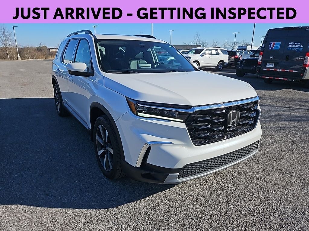 2023 Honda Pilot AWD Elite