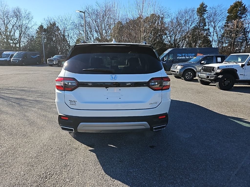 2023 Honda Pilot AWD Elite