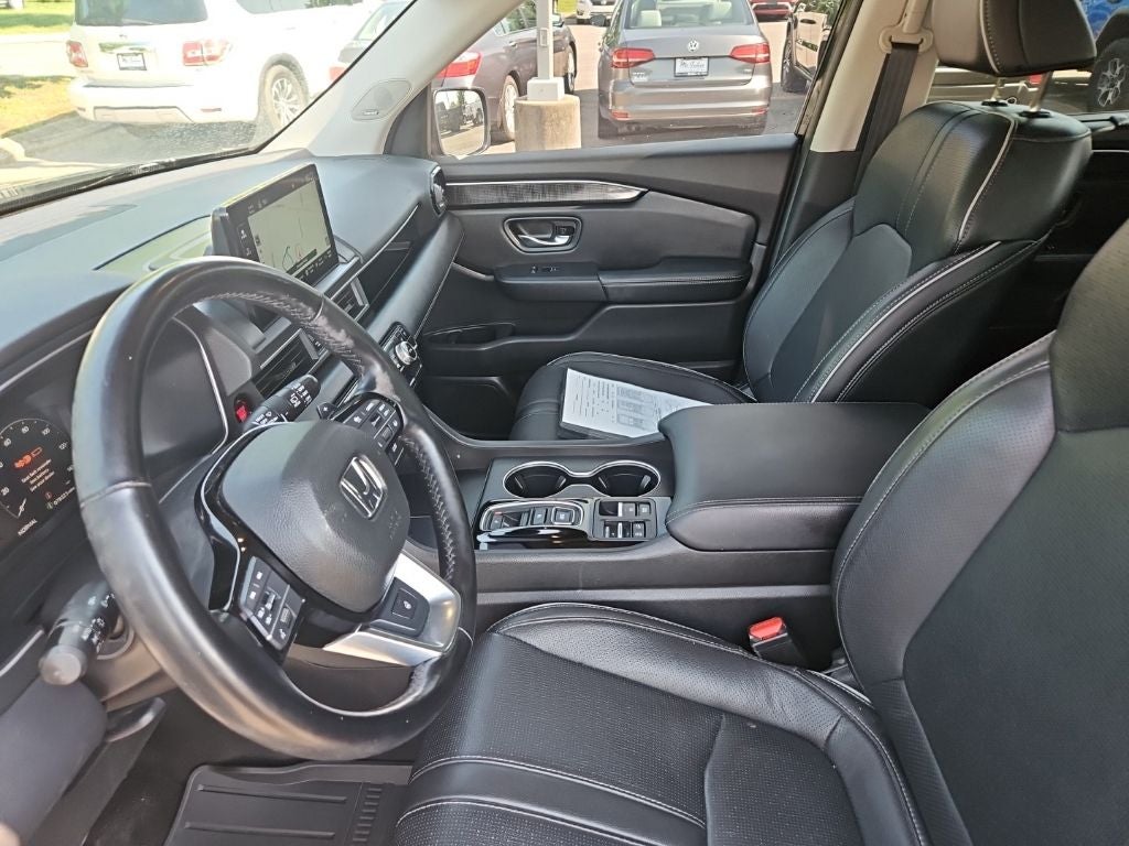 2023 Honda Pilot AWD Elite