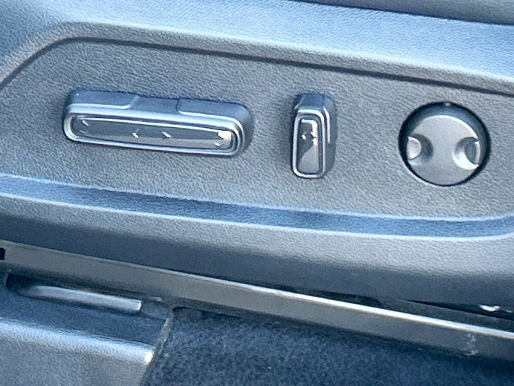2023 Honda Pilot AWD Elite