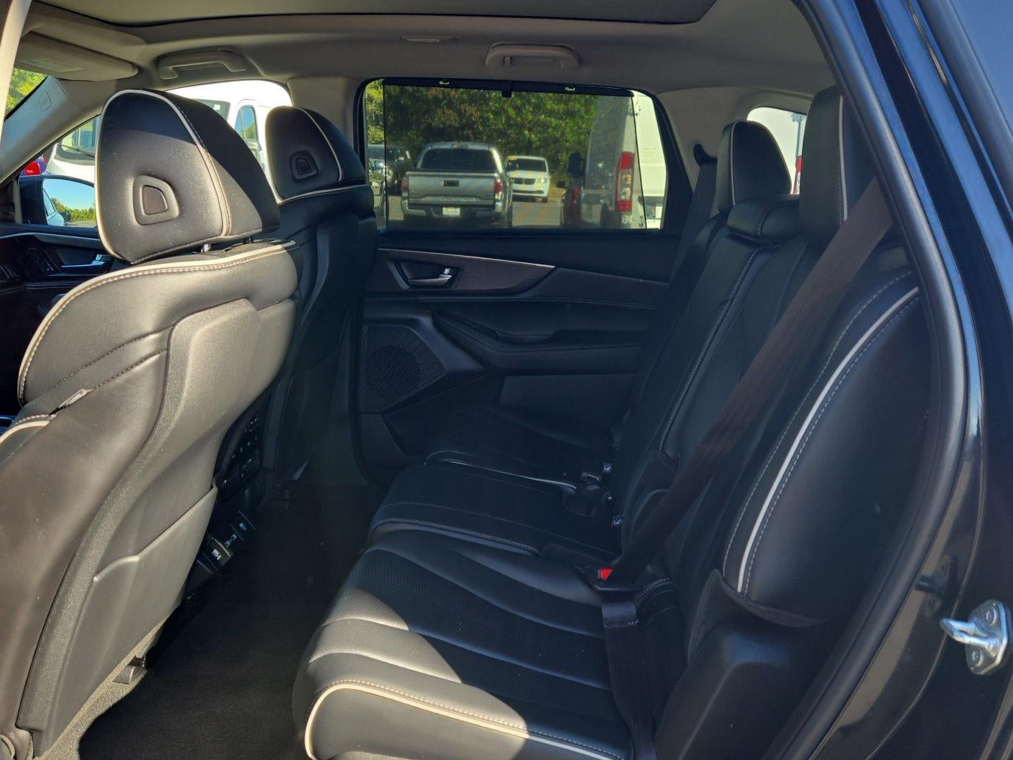 2023 Acura MDX Advance Package