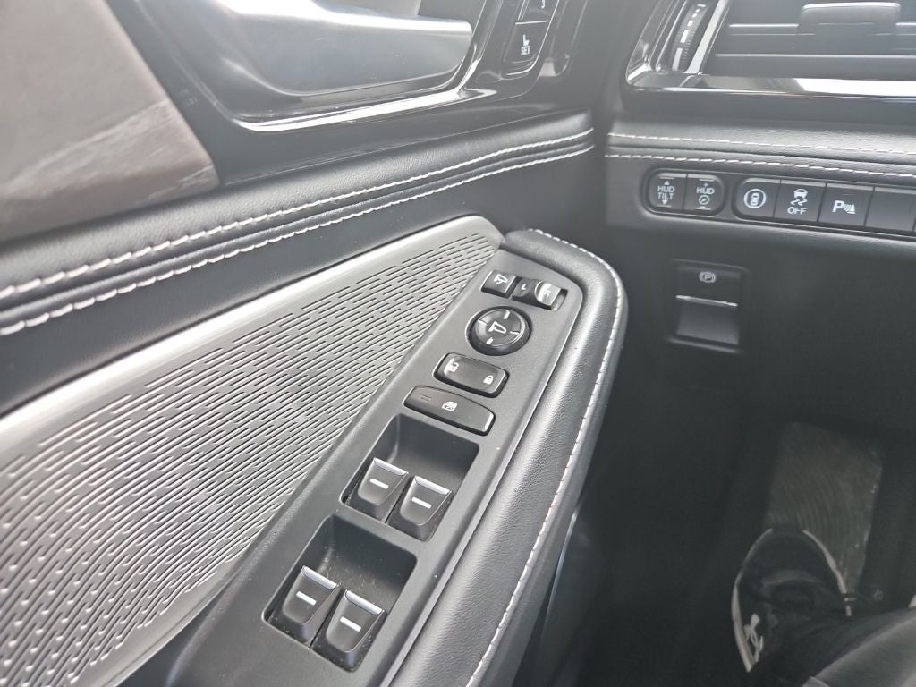 2023 Acura MDX Advance Package