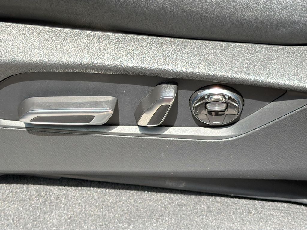 2023 Acura MDX Advance Package