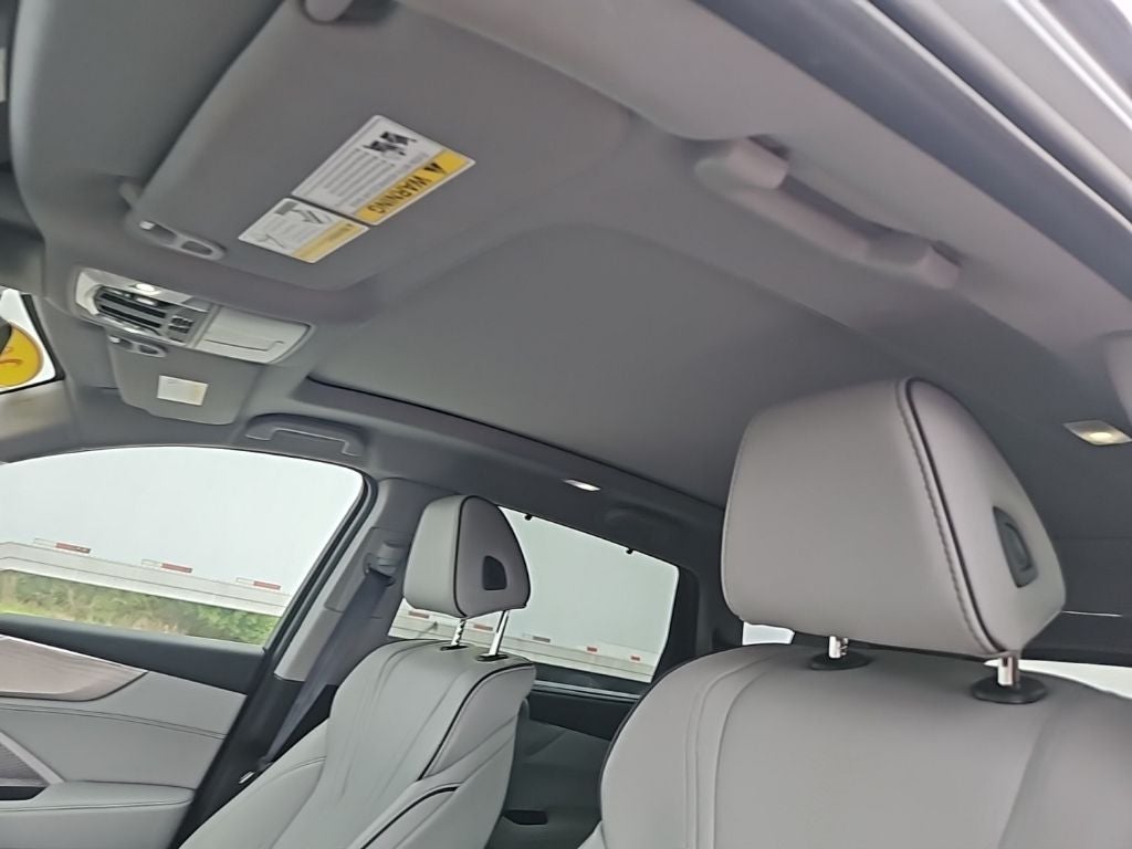 2023 Acura MDX Advance Package