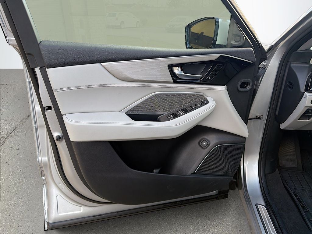2023 Acura MDX Advance Package