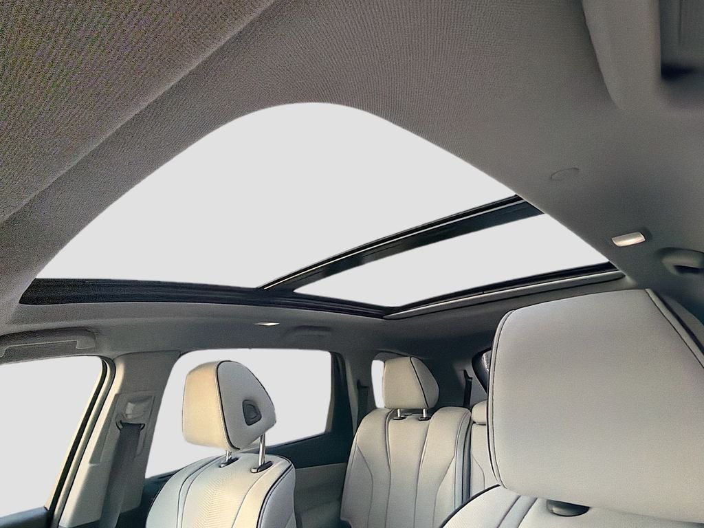 2023 Acura MDX Advance Package