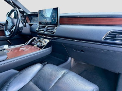 2023 Lincoln Navigator Reserve