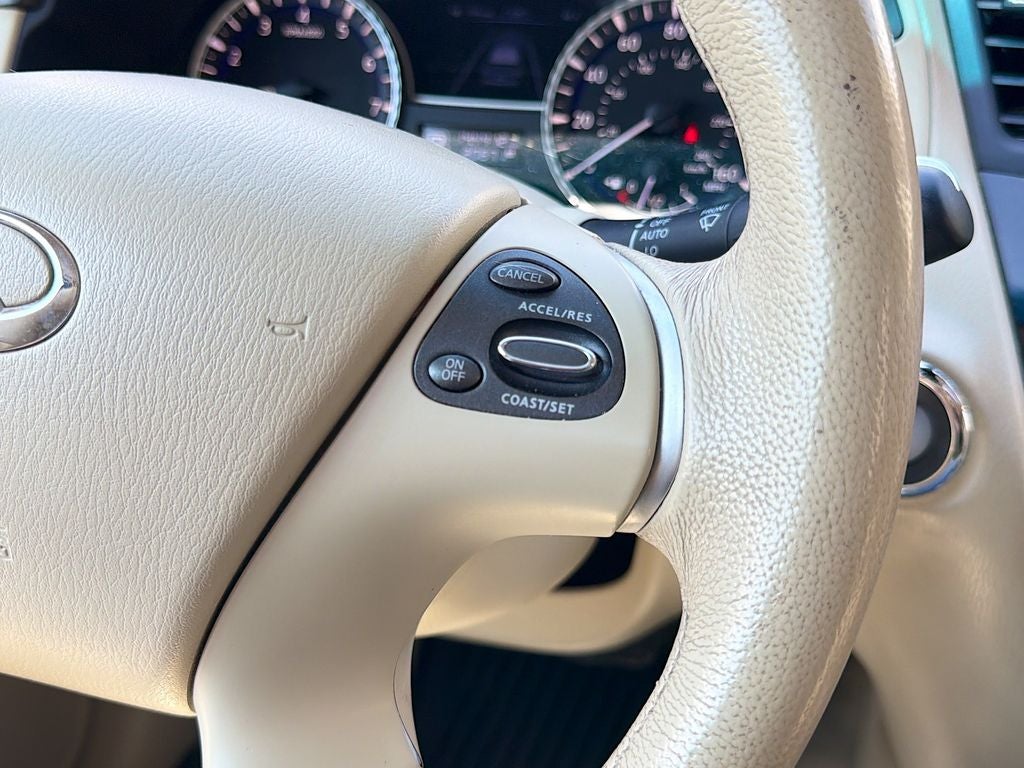 2013 INFINITI JX35 Base