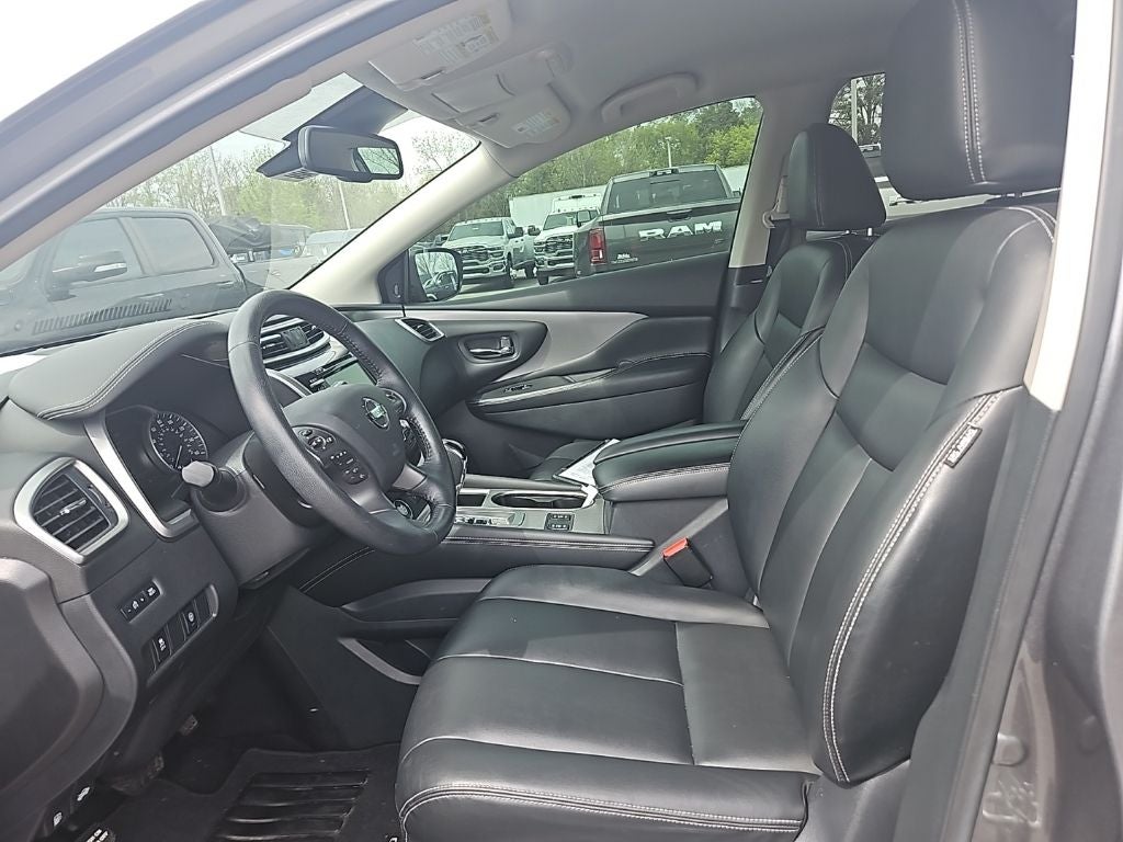 2022 Nissan Murano SV