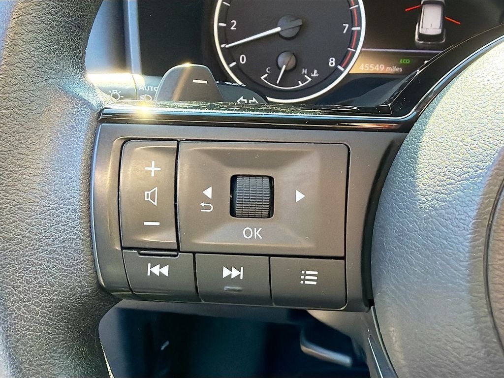 2023 Nissan Rogue SV FWD