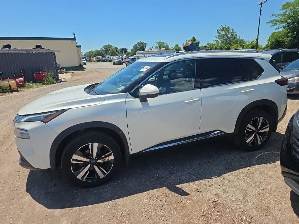 2023 Nissan Rogue SL