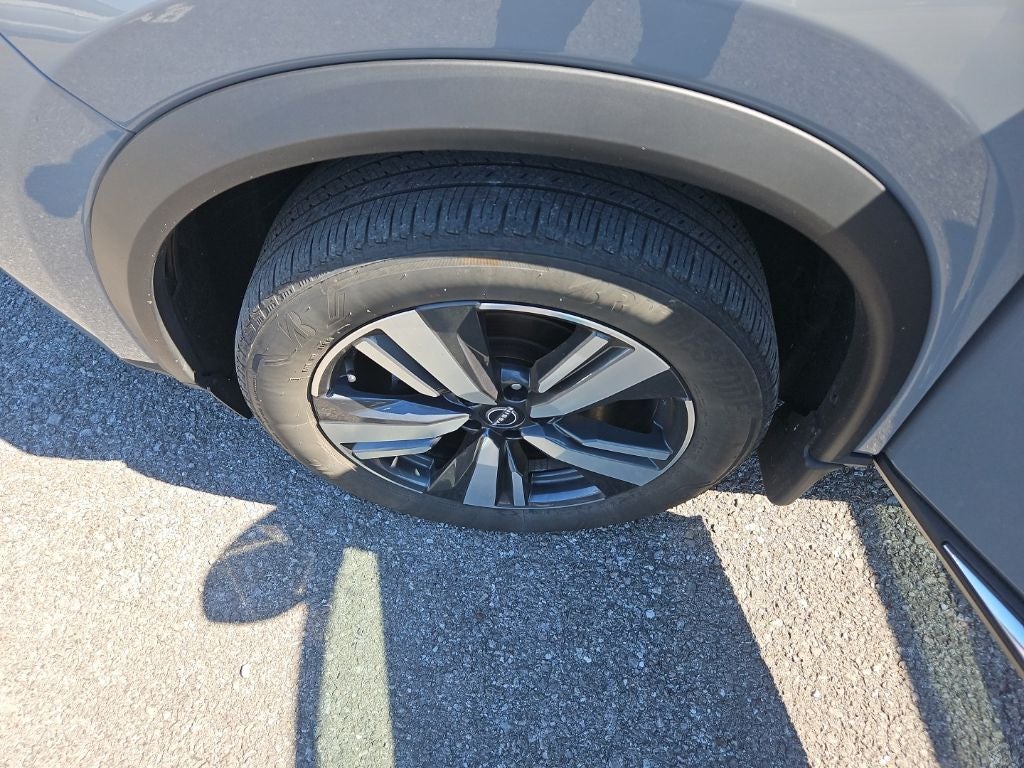 2023 Nissan Rogue SL Intelligent AWD