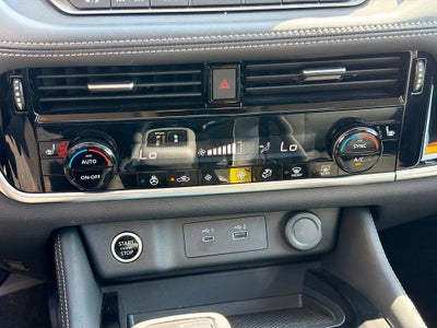 2023 Nissan Rogue SL Intelligent AWD