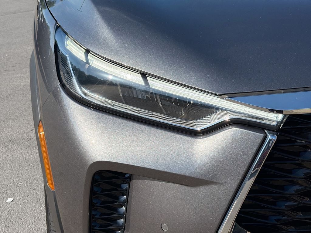 2023 INFINITI QX60 LUXE AWD