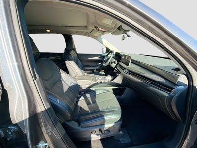 2023 INFINITI QX60 LUXE AWD