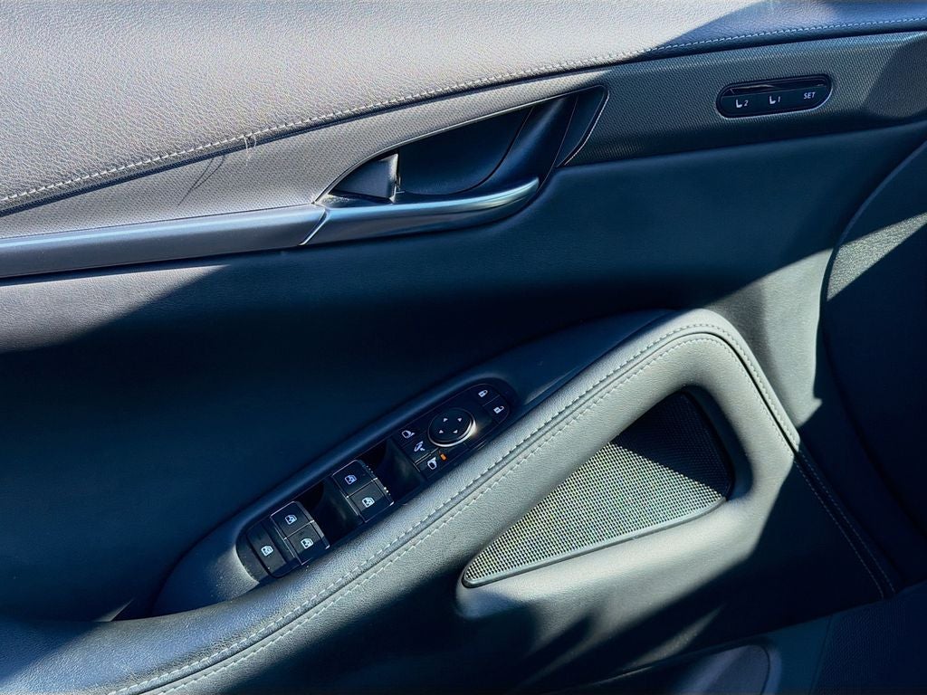 2023 INFINITI QX60 LUXE AWD