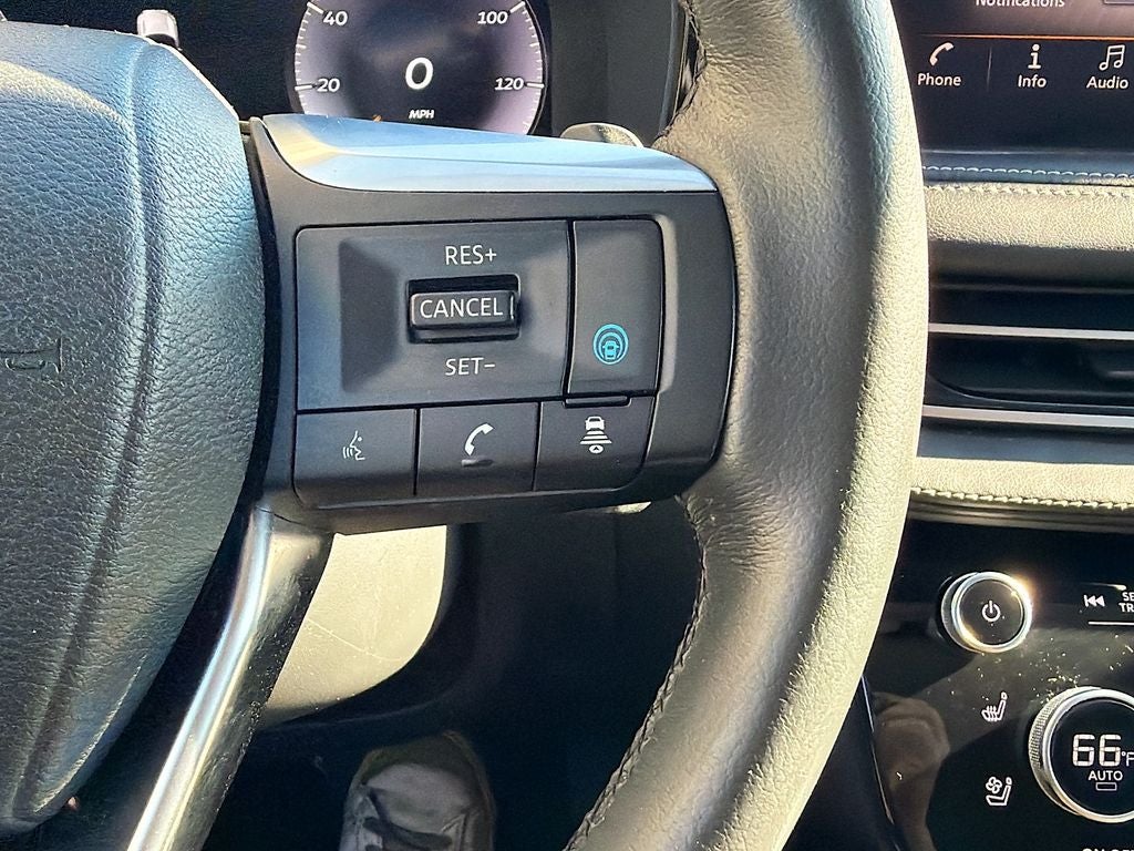 2023 INFINITI QX60 LUXE AWD