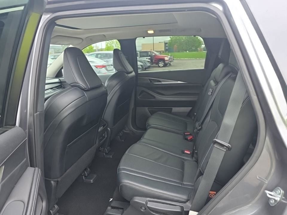 2023 INFINITI QX60 LUXE AWD