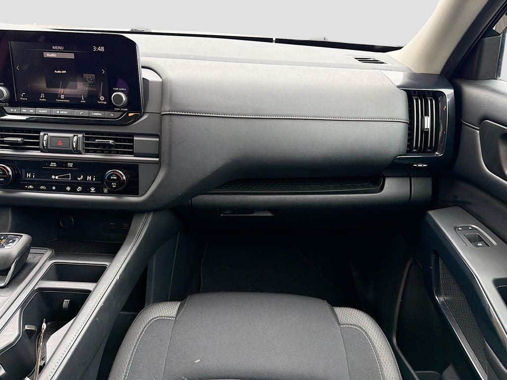 2024 Nissan Pathfinder S FWD