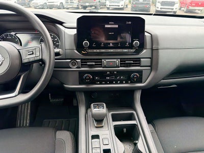 2024 Nissan Pathfinder S FWD