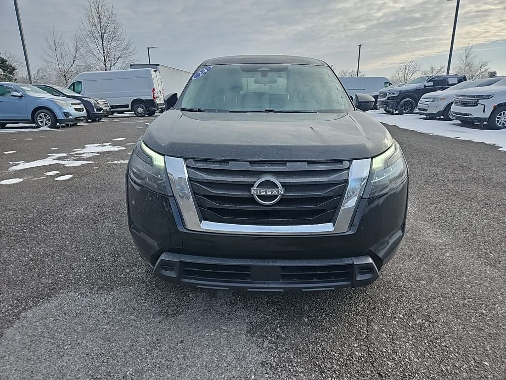 2024 Nissan Pathfinder S FWD