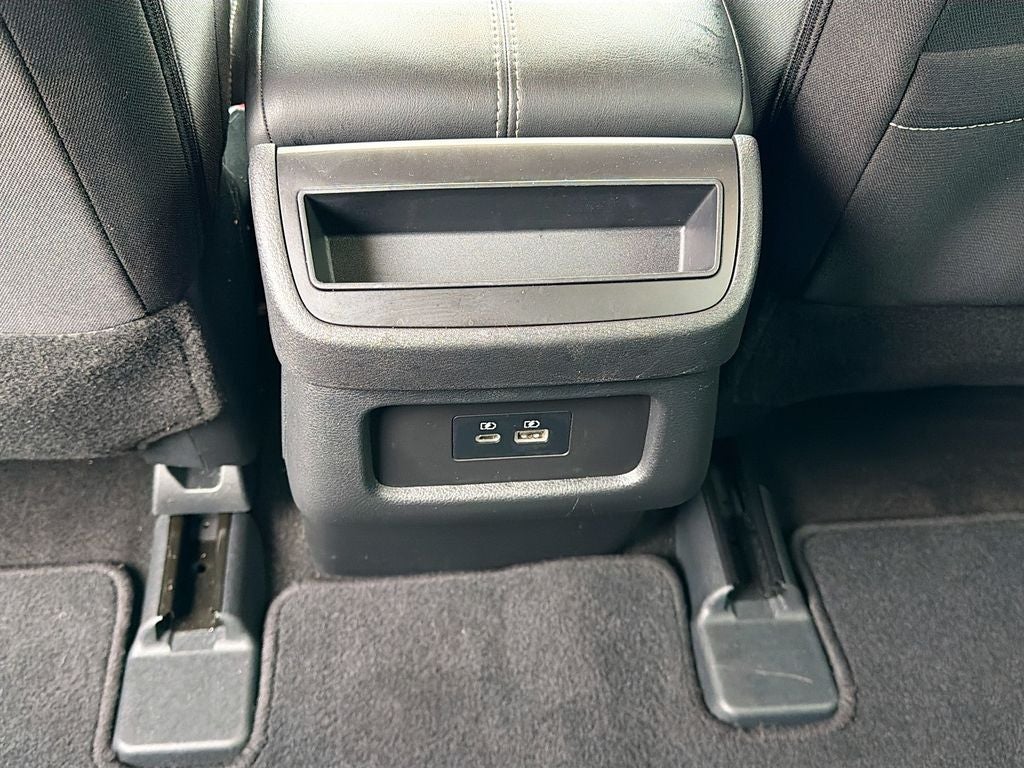 2024 Nissan Pathfinder S FWD