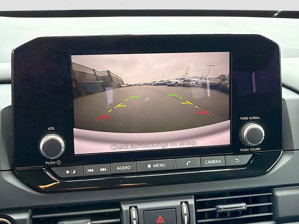 2024 Nissan Pathfinder S FWD