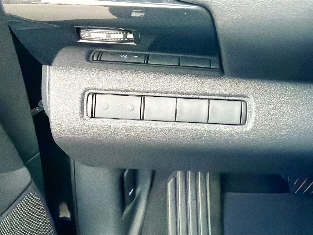 2024 Nissan Pathfinder S FWD