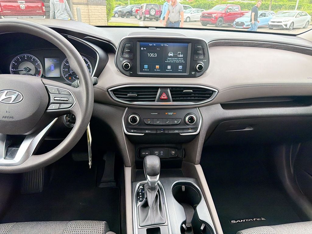 2020 Hyundai Santa Fe SE
