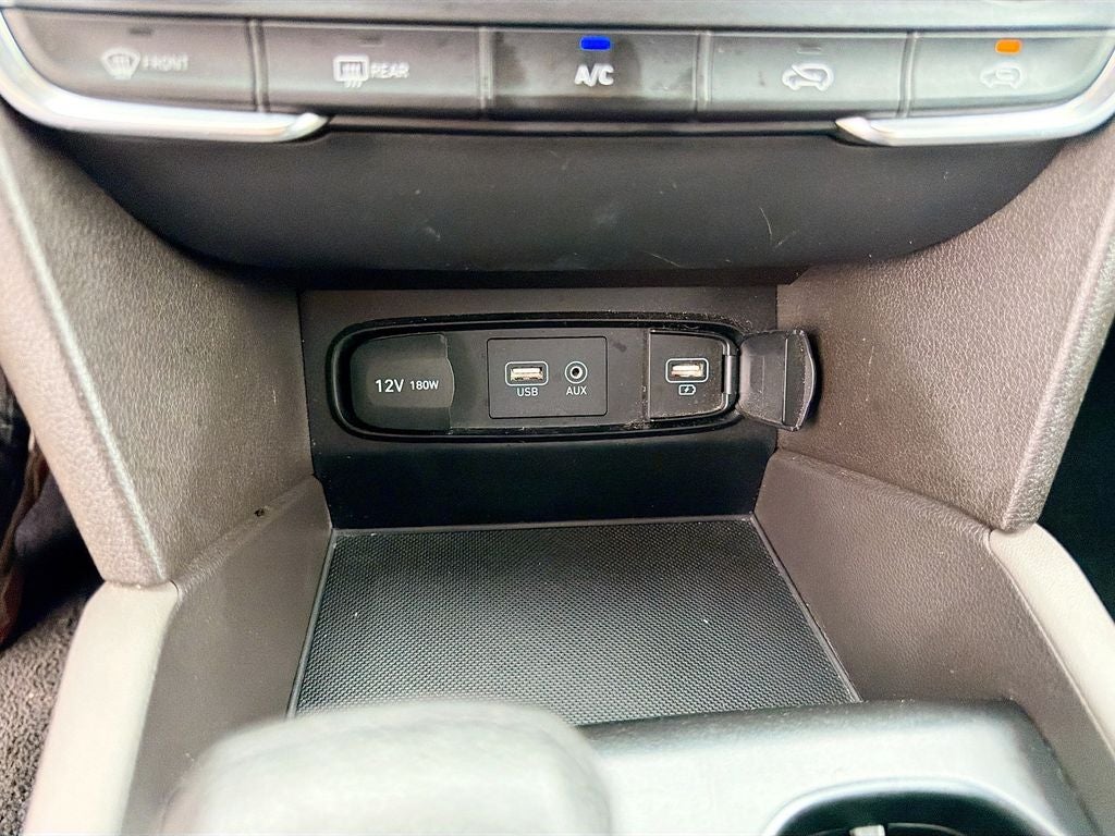 2020 Hyundai Santa Fe SE