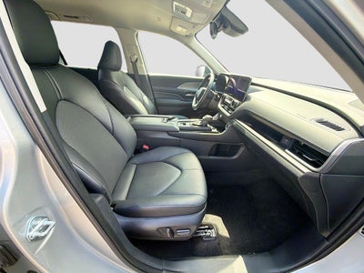 2025 Toyota Grand Highlander XLE